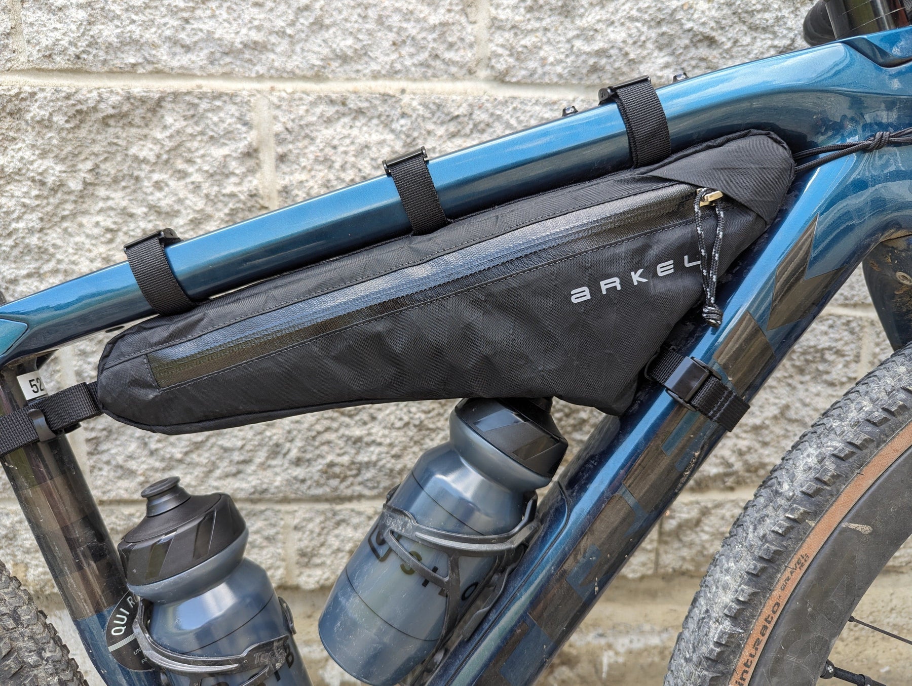 Arkel | Sac de cadre résistant à l'eau 2.5L