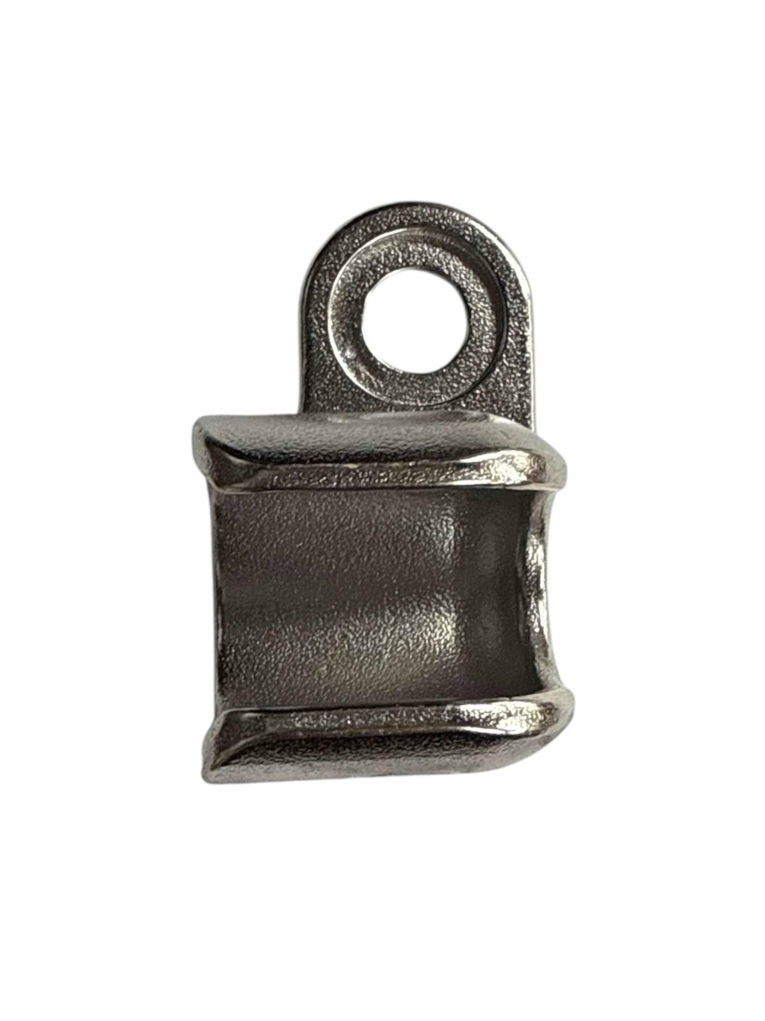 Trailer hitch for wheel axle