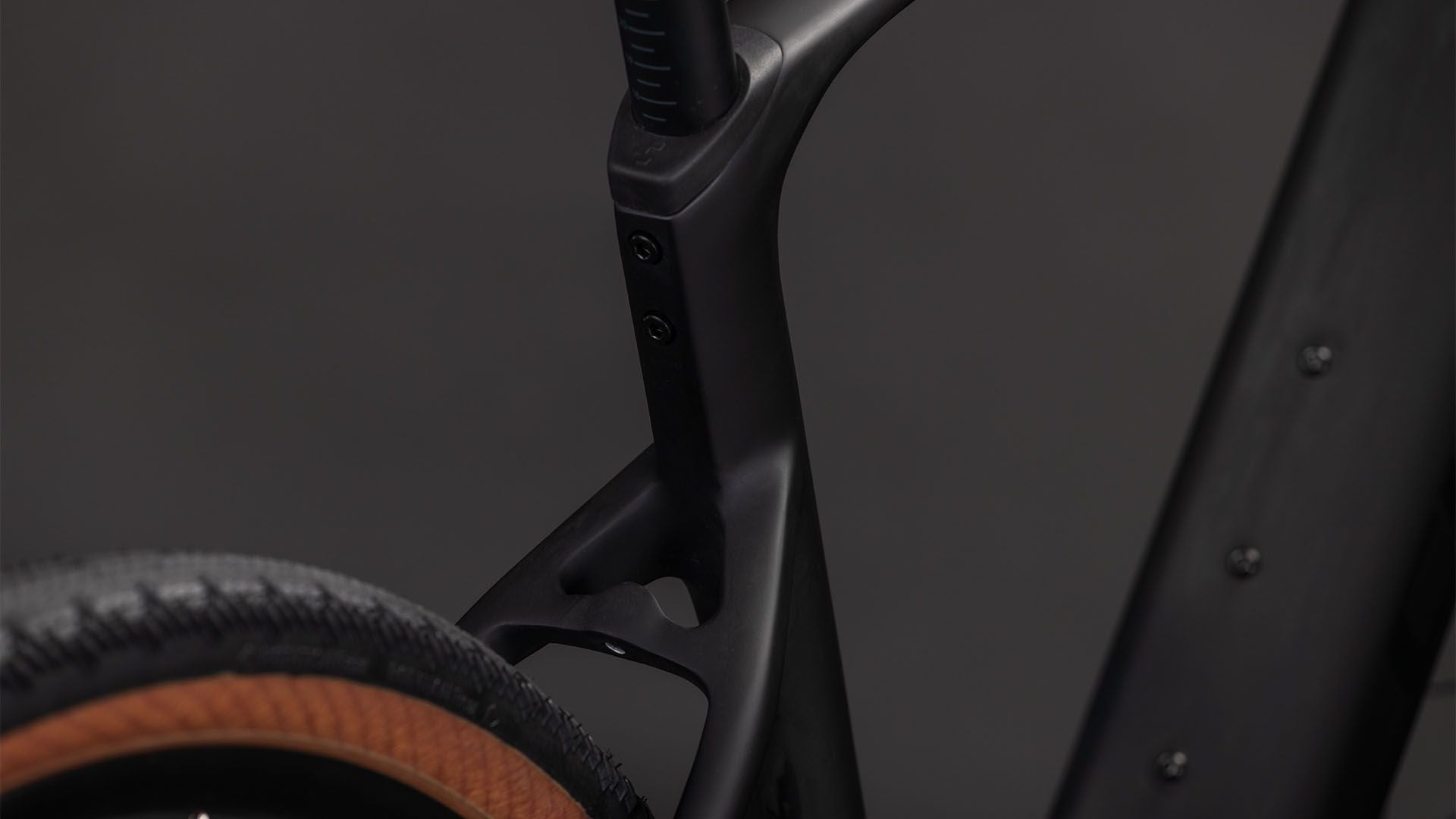 Cube Nuroad Hybrid C:62 EXC 400X Blackline 2026 – Gravel électrique, cadre