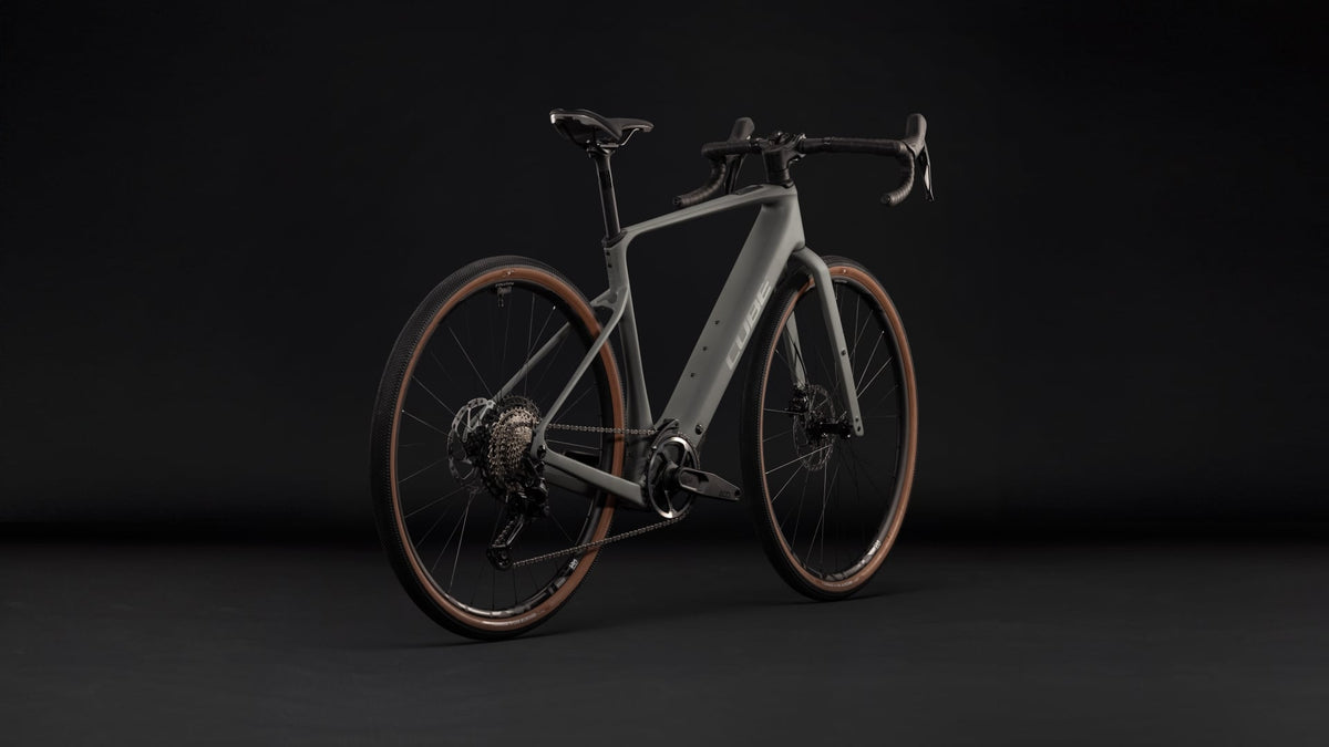 Cube Nuroad Hybrid C:62 Race 400X (2027), trois-quarts arrière