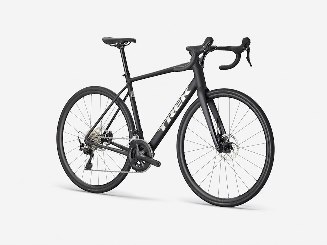 Trek Domane AL 4 4e gén. 2027, trois-quarts avant