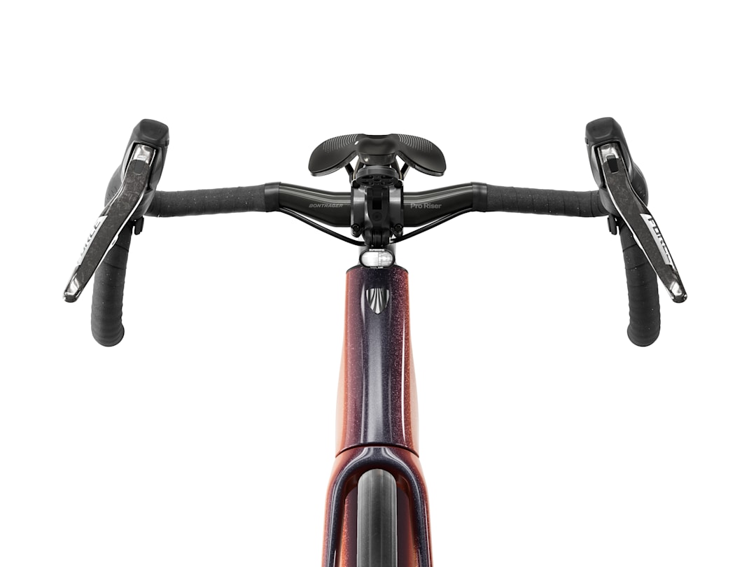 Trek Domane+ SL 7 AXS 5e gén., guidon et potence
