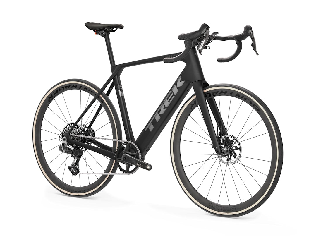 Trek Domane+ SL 7 AXS 5e gén., trois-quarts avant