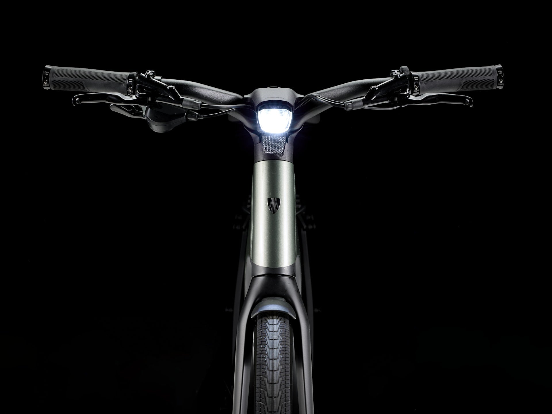 Trek FX+ 7 Midstep, guidon et potence