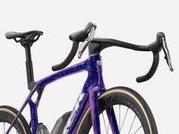 Vélo de route Trek Madone SLR 7 AXS Gen 8, trois-quarts arrière