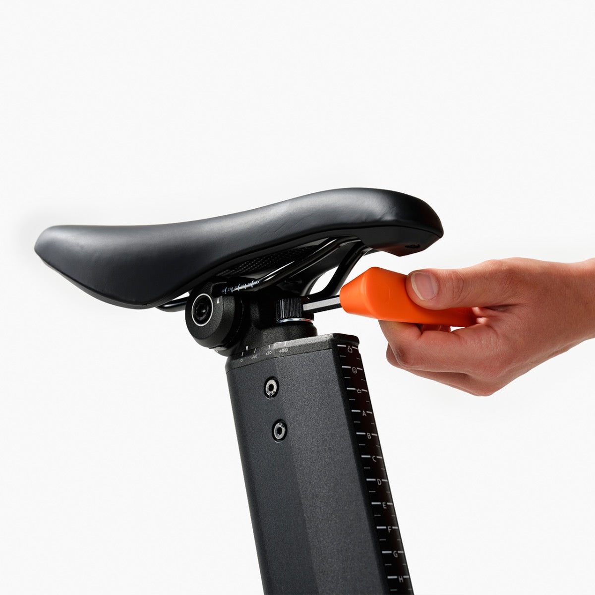 Wahoo Zwift Ride V2 avec KICKR CORE 2, selle